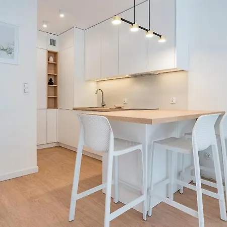 New! 5 Min Do Plazy! Golden Bay - Baltic Sands - Wanna, Parking Appartement Gdynia