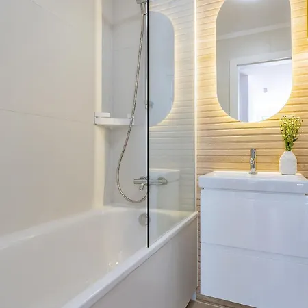 New! 5 Min Do Plazy! Golden Bay - Baltic Sands - Wanna, Parking Appartamento