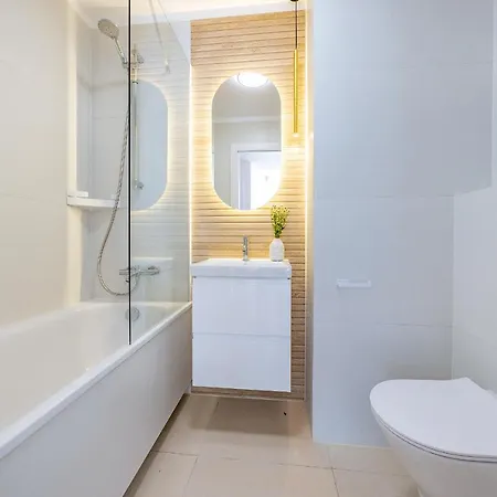 New! 5 Min Do Plazy! Golden Bay - Baltic Sands - Wanna, Parking