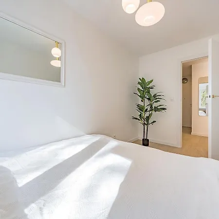 New! Golden Bay - Baltic Sands * Gdynia